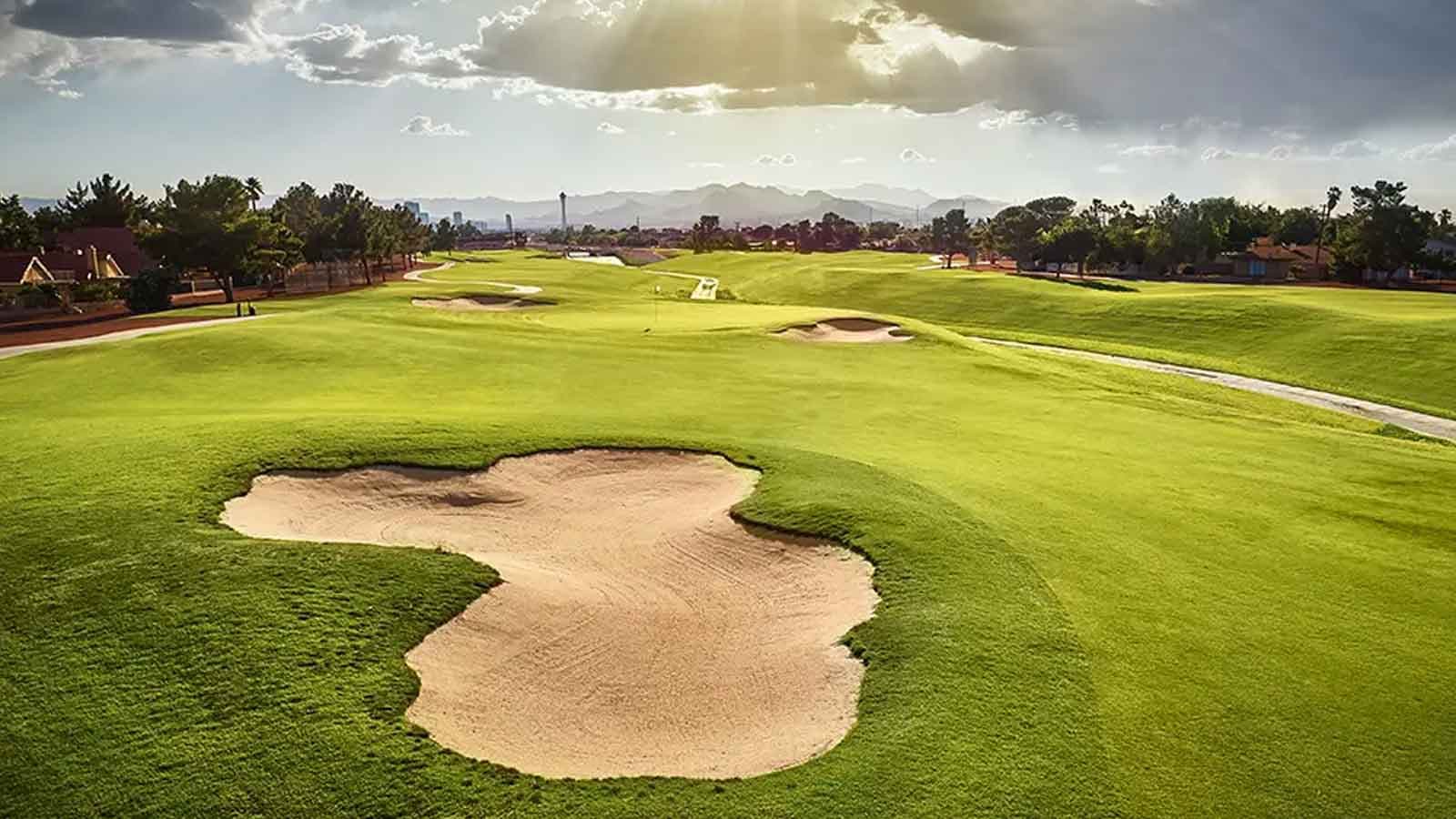 The Club at Sunrise