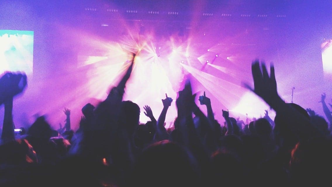 T.S. DANCE PARTY: NEON PARTY TOUR